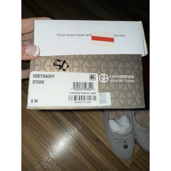 Giani Bernini‎ Womens Sz 8 Ballet Flats Shoes Odeysagry Stone Gray Memory Foam - Picture 10 of 10